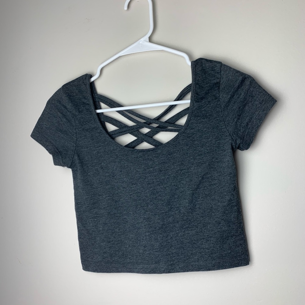grey crop top